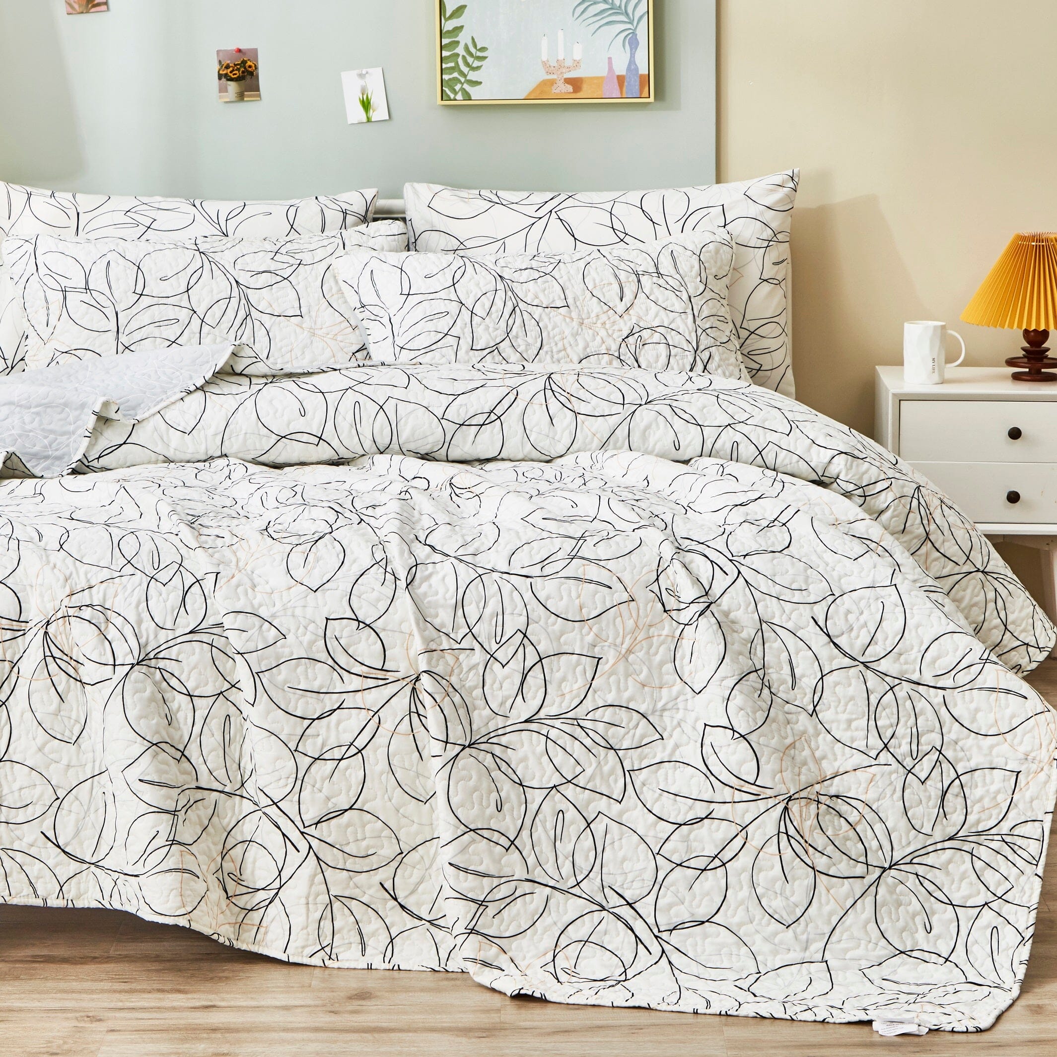 Tache Modern Abstract Leaf Line Art Foliage White Grey Black Gold Reversible Quilt Set (TJ357)