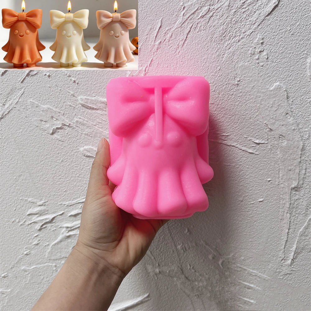 Trick or Treat Cute Bowknot Ghost Figurine Silicone Candle Mold Halloween Decor Ghost Resin Plaster Soap Silicone Mold